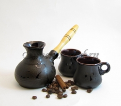 Кофейный набор "Кения": керамическая турка и 2 чашки.