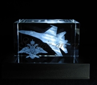 Монохромная подсветка для кристалла с лазерной графикой.