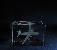 Ан-124. Кристалл с лазерным изображением.